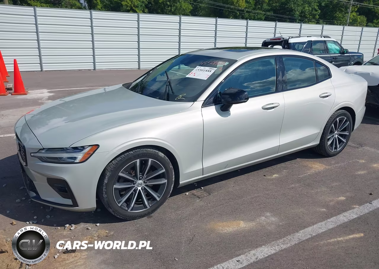 2021 Volvo S60 T5 Momentum VIN:7JR102FZ9MG108721 - 2
