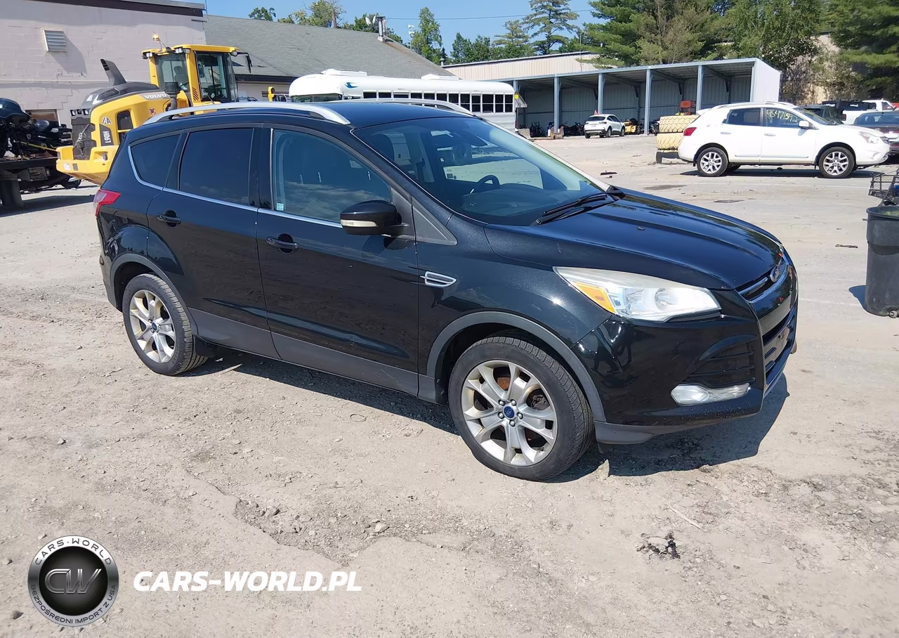 2014 Ford Escape Titanium – zdjęcie 1 z 11