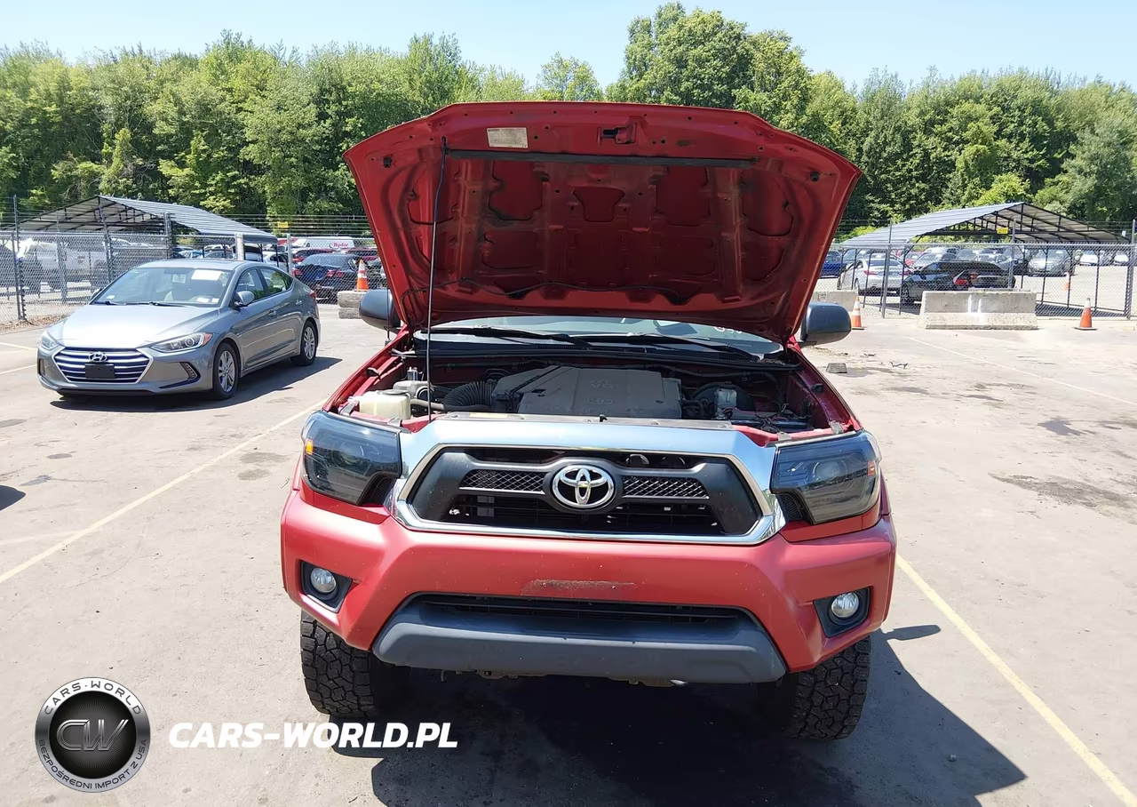 2013 Toyota Tacoma Base V6 VIN:3TMLU4EN8DM126459 - 10