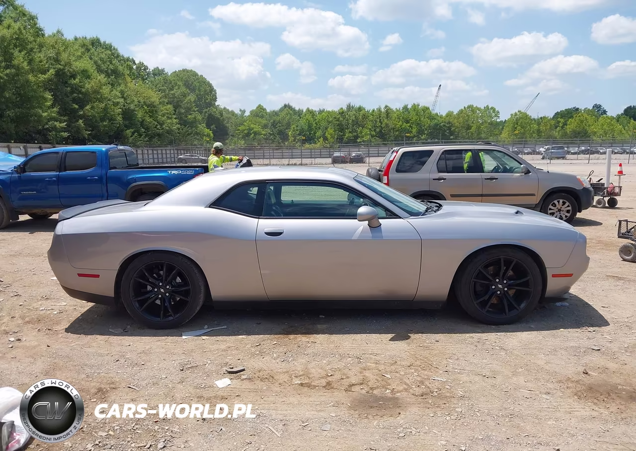 2017 Dodge Challenger Sxt Plus VIN:2C3CDZAG6HH601135 - 13