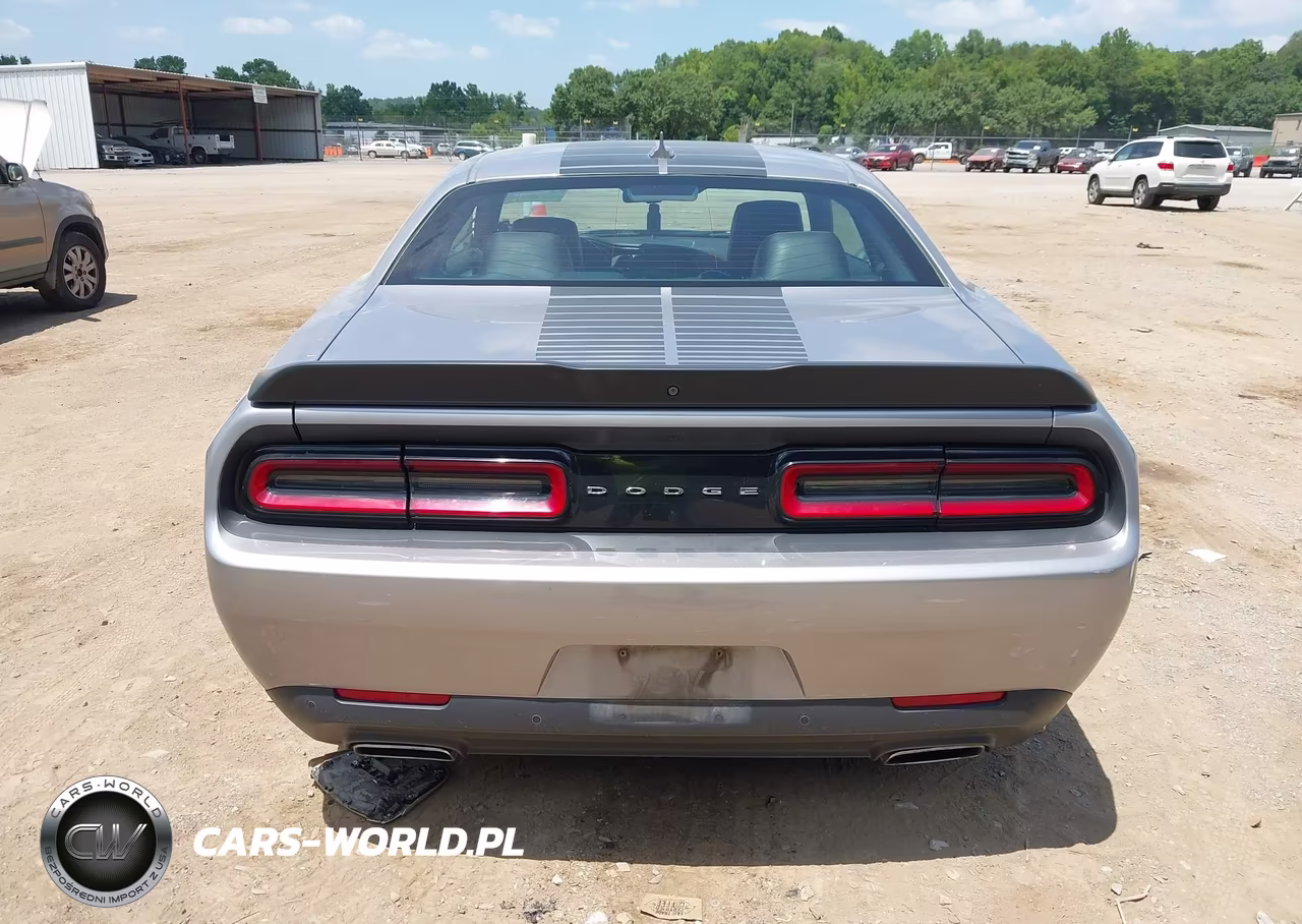 2017 Dodge Challenger Sxt Plus VIN:2C3CDZAG6HH601135 - 16
