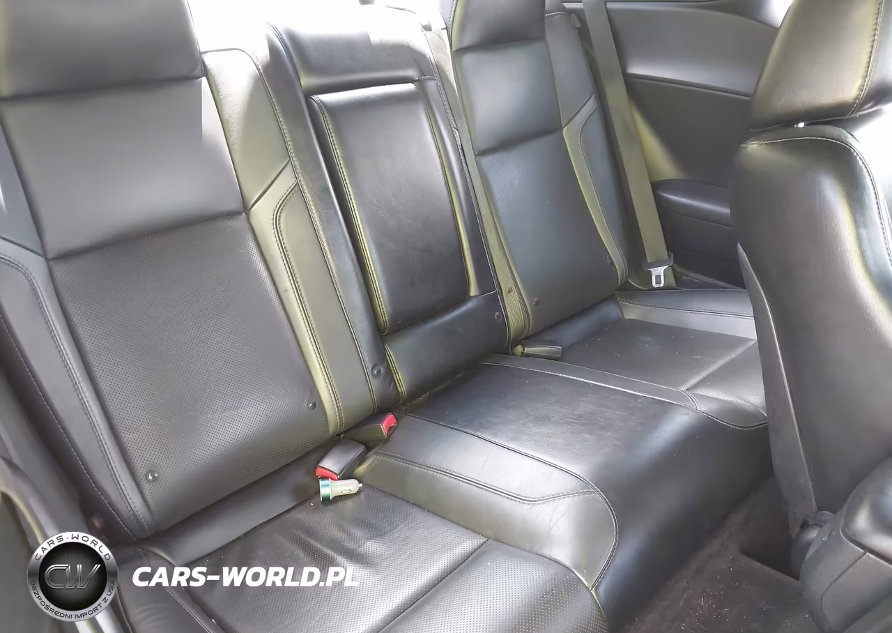2017 Dodge Challenger Sxt Plus VIN:2C3CDZAG6HH601135 - 8
