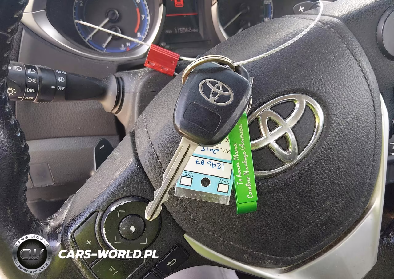 2015 Toyota Corolla S Plus VIN:5YFBURHEXFP350686 - 11
