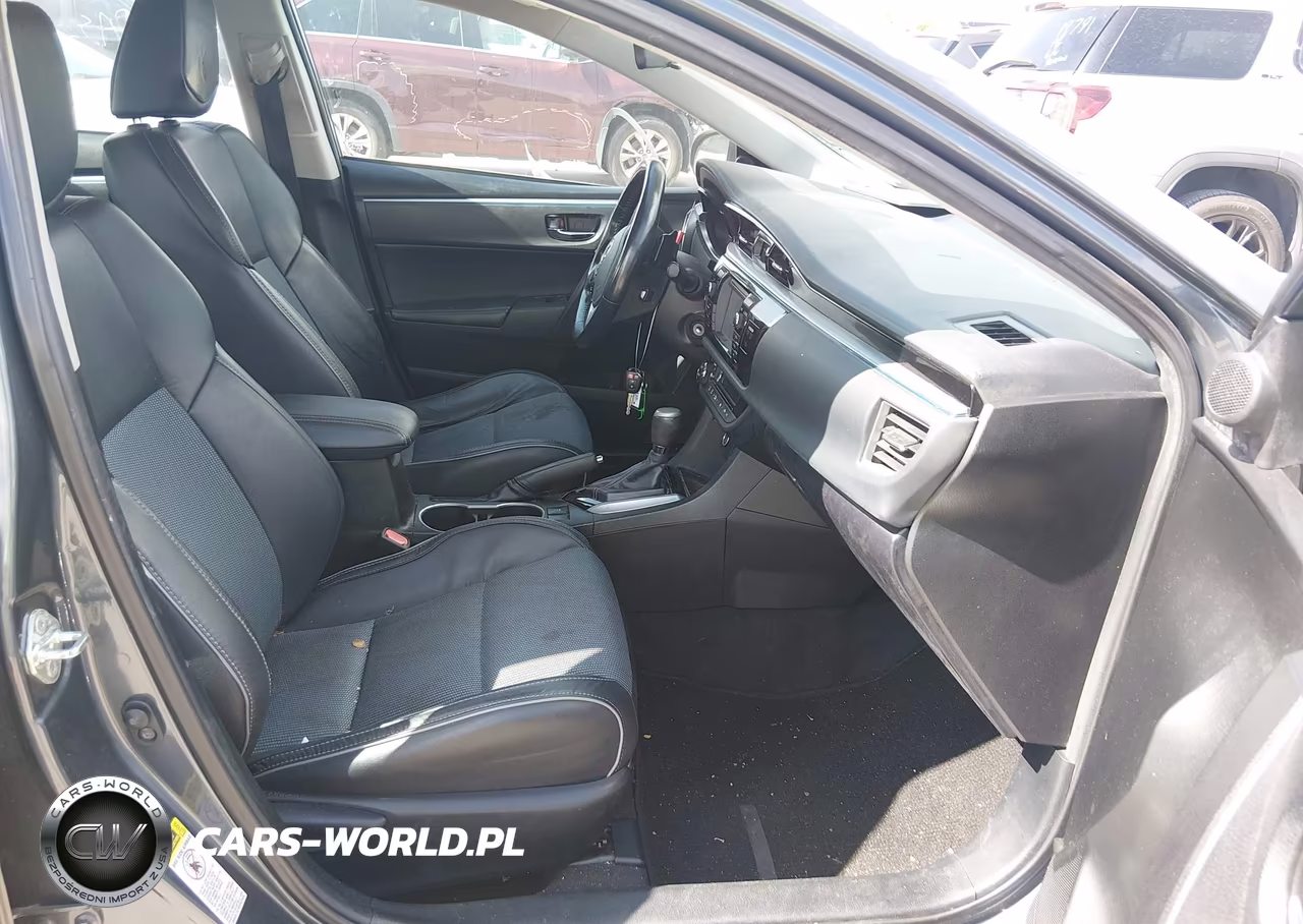 2015 Toyota Corolla S Plus VIN:5YFBURHEXFP350686 - 5