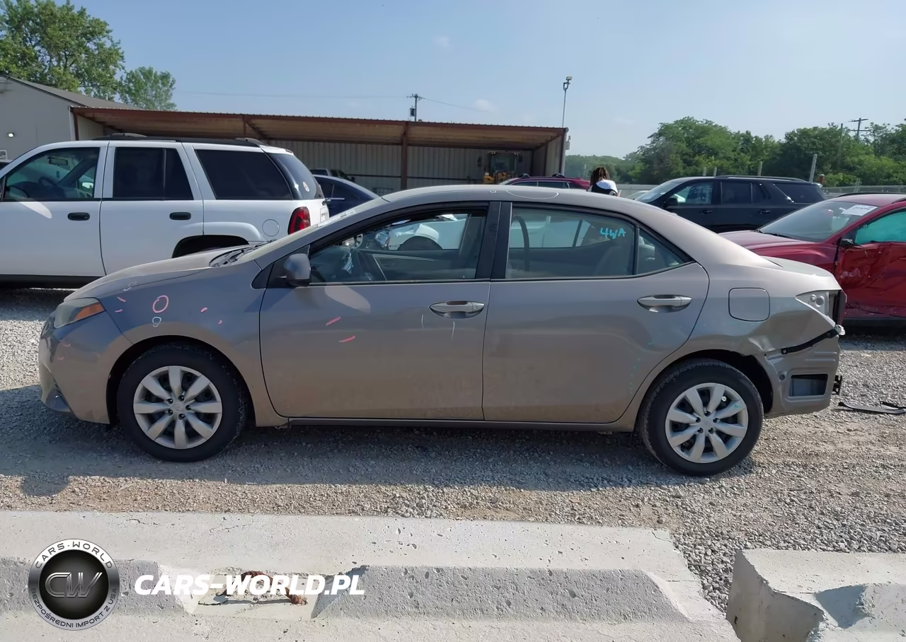 2015 Toyota Corolla Le VIN:2T1BURHE1FC281404 - 14