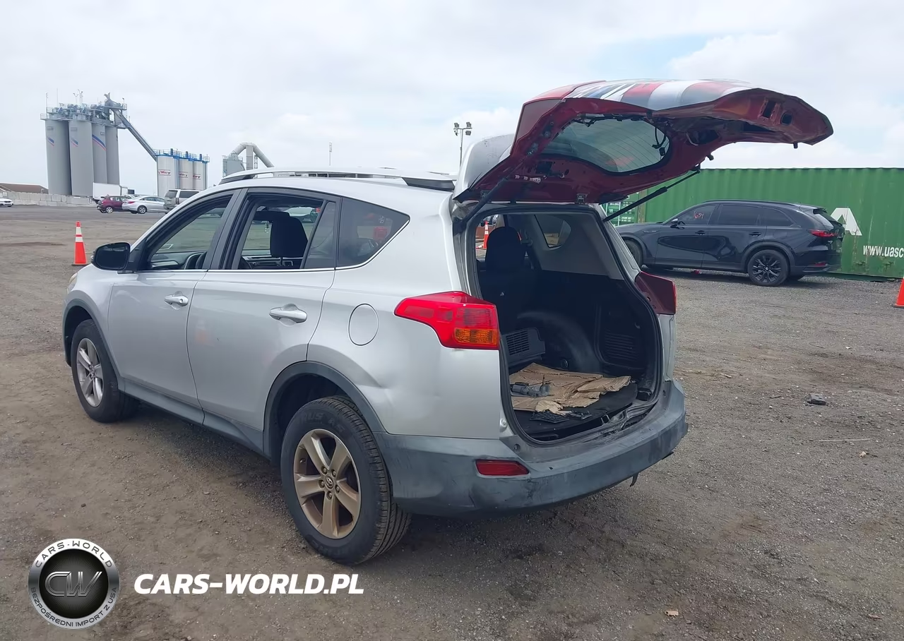 2015 Toyota Rav4 Xle VIN:2T3RFREV4FW346118 - 6