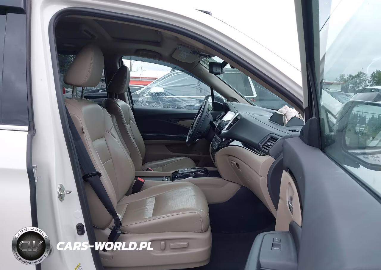 2016 Honda Pilot Elite VIN:5FNYF6H00GB064009 - 18