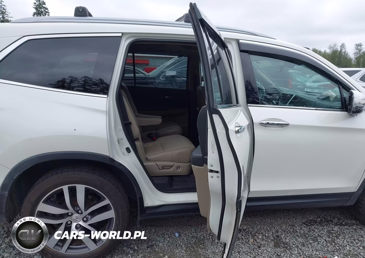 2016 Honda Pilot Elite VIN:5FNYF6H00GB064009 - 8