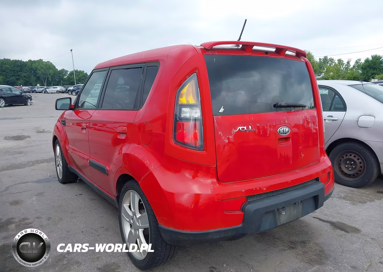 2010 Kia Soul Sport VIN:KNDJT2A23A7049290 - 3