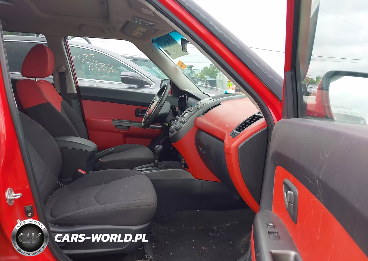 2010 Kia Soul Sport VIN:KNDJT2A23A7049290 - 5