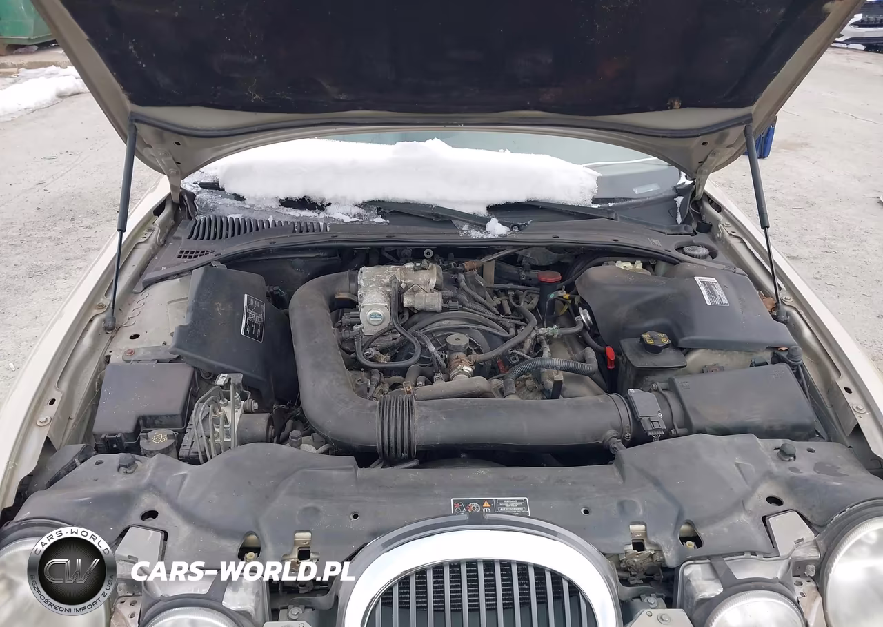 2000 Jaguar S-Type 4.0L V8 VIN:SAJDA01D4YGL40708 - 10
