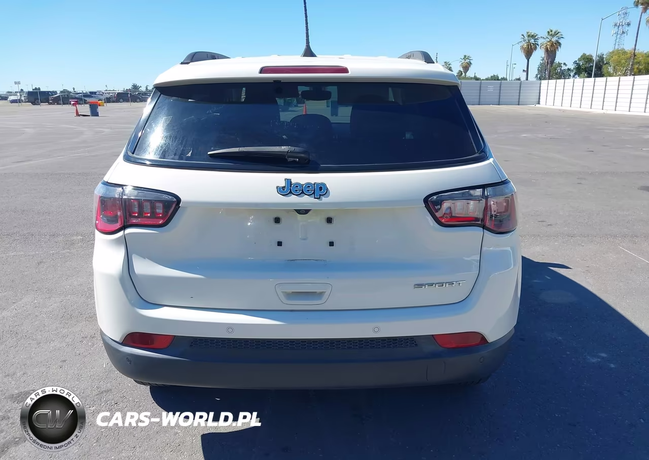 2018 Jeep Compass Sport Fwd VIN:3C4NJCAB8JT212895 - 16