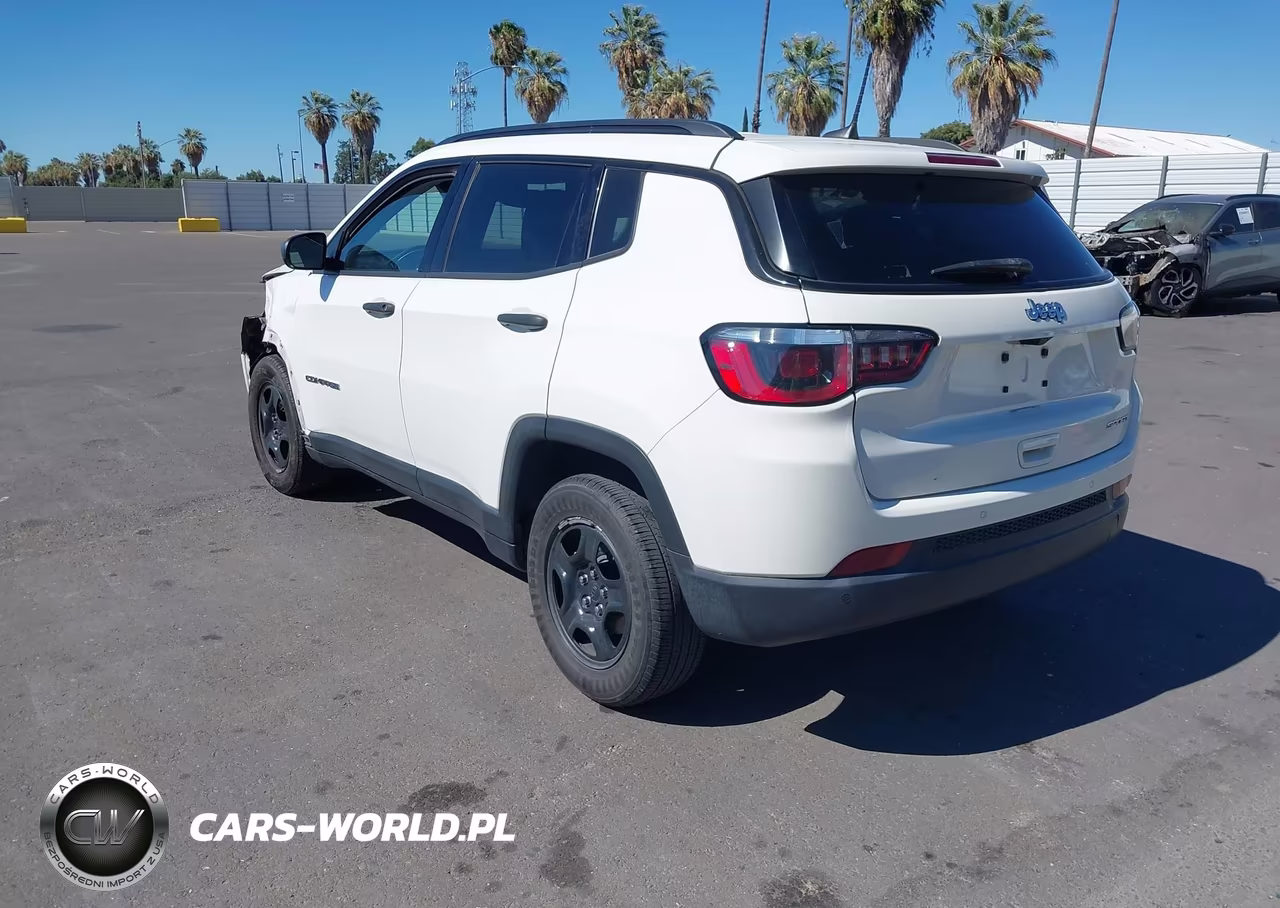 2018 Jeep Compass Sport Fwd VIN:3C4NJCAB8JT212895 - 3