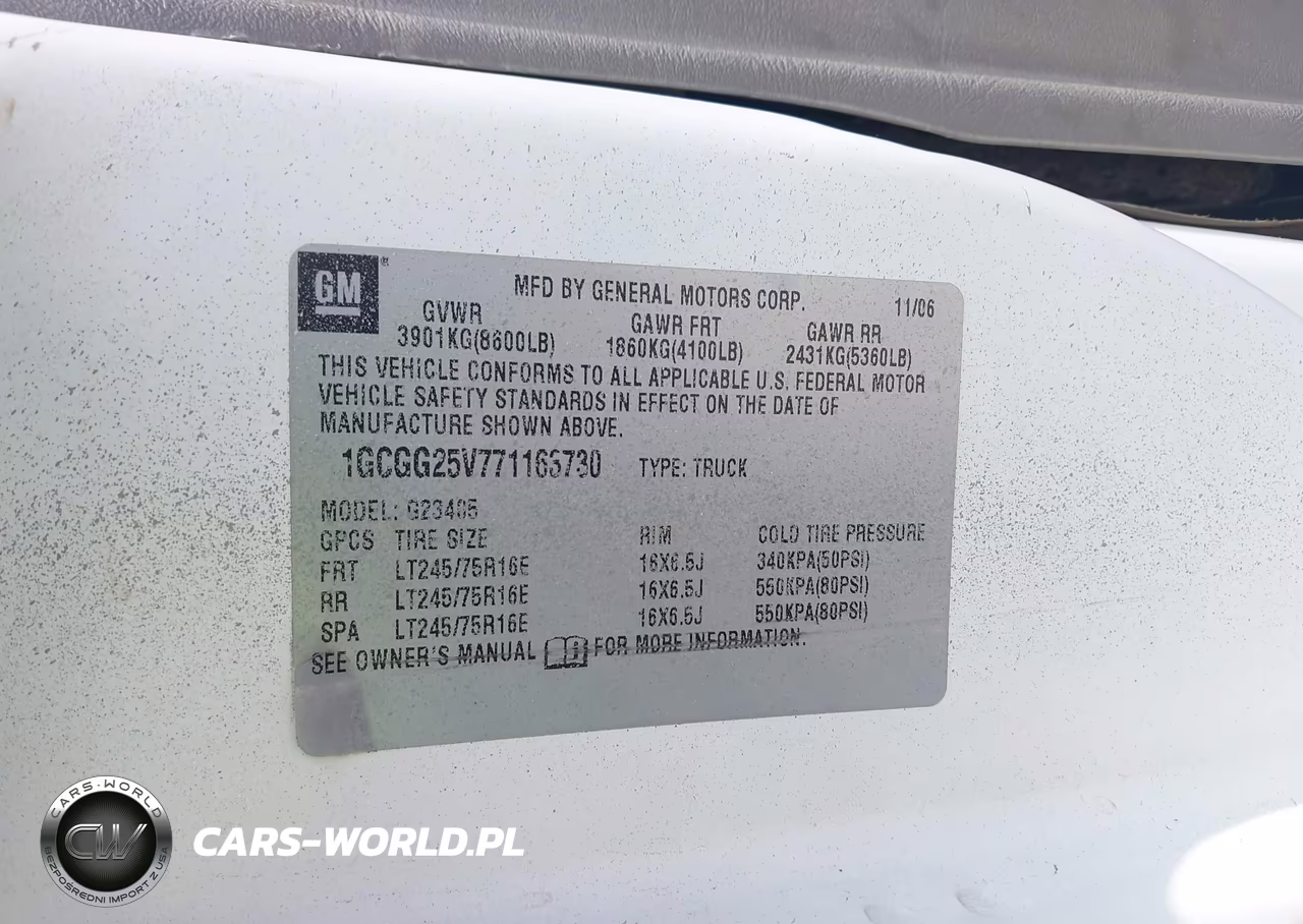 2007 Chevrolet Express Work Van VIN:1GCGG25V771163730 - 9