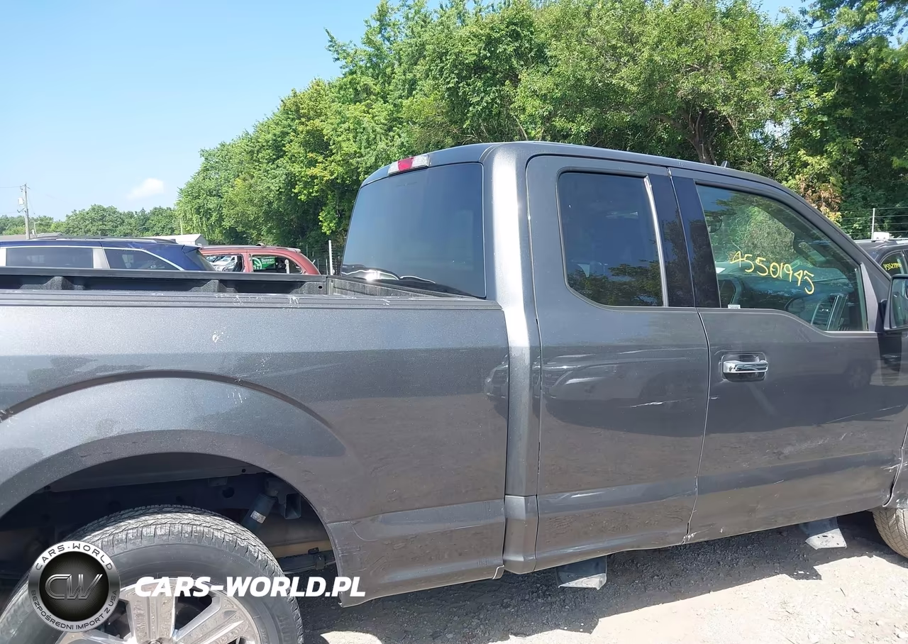 2019 Ford F-150 Xlt VIN:1FTEX1EP1KKC66292 - 13