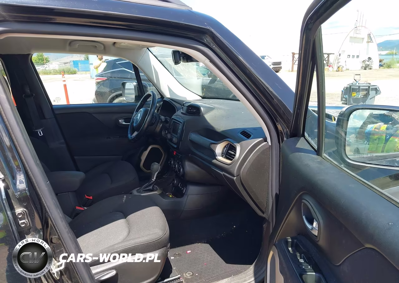 2016 Jeep Renegade Latitude VIN:ZACCJBBT8GPE16895 - 5