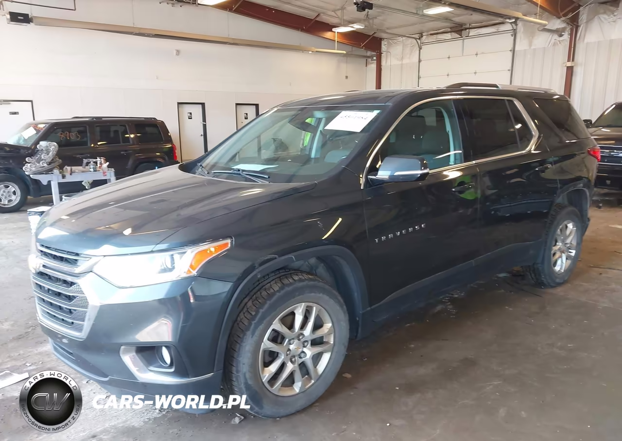 2018 Chevrolet Traverse Lt Cloth VIN:1GNEVGKW2JJ153113 - 2
