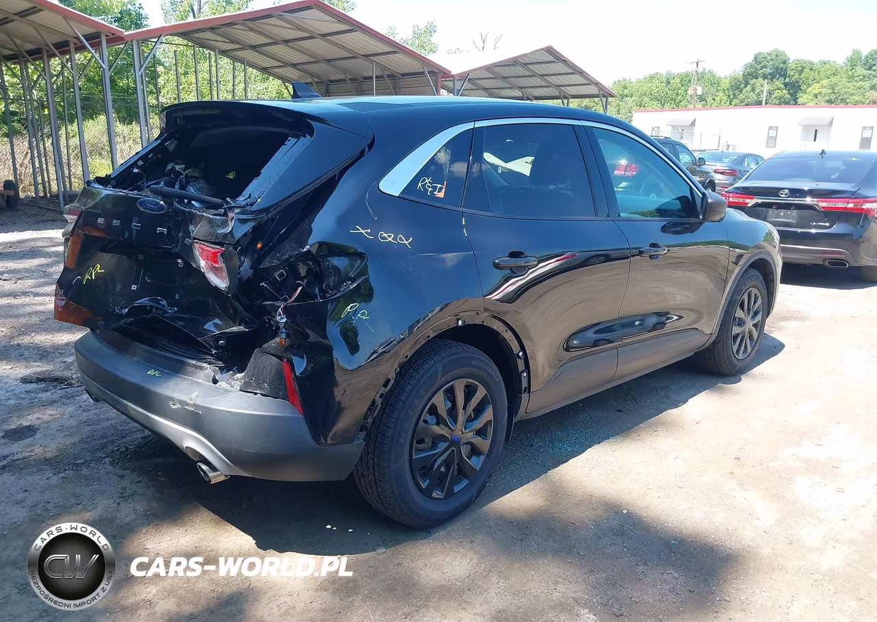 2022 Ford Escape Se VIN:1FMCU0G61NUB64297 - 4