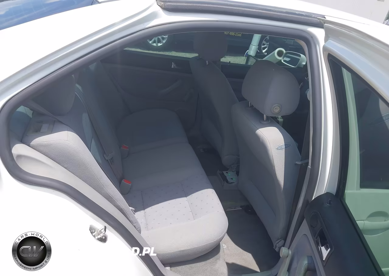 1999 Volkswagen New Jetta Gl VIN:3VWRA29M5XM015815 - 8