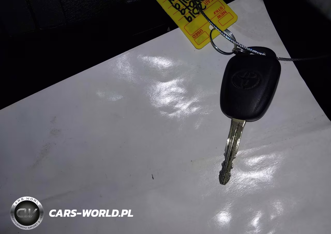 2019 Toyota Corolla Le VIN:2T1BURHE9KC180069 - 11