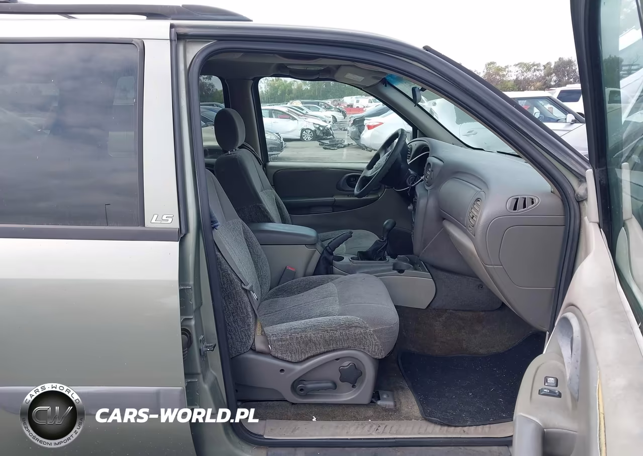 2003 Chevrolet Trailblazer Ls VIN:1GNDS13S032160233 - 5