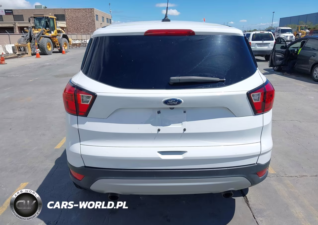2019 Ford Escape Se VIN:1FMCU9GDXKUA20942 - 16