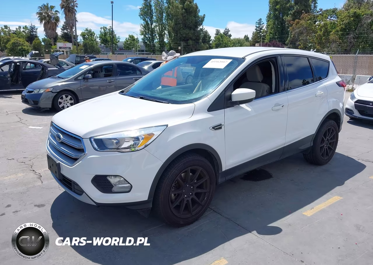 2019 Ford Escape Se VIN:1FMCU9GDXKUA20942 - 2