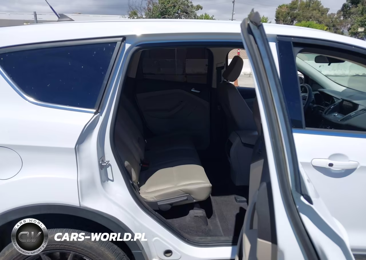 2019 Ford Escape Se VIN:1FMCU9GDXKUA20942 - 8