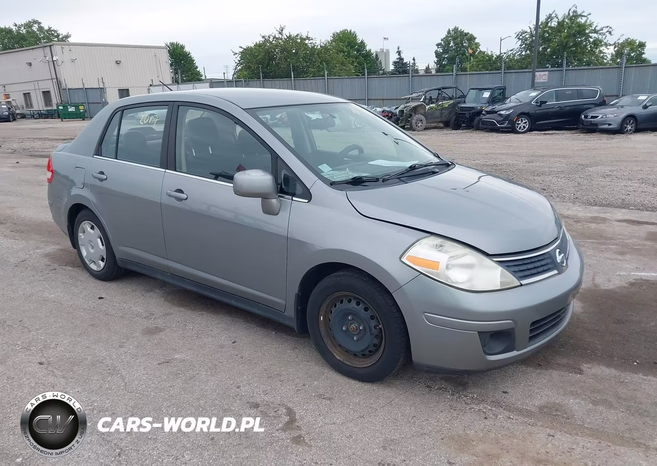2008 Nissan Versa 1.8 S