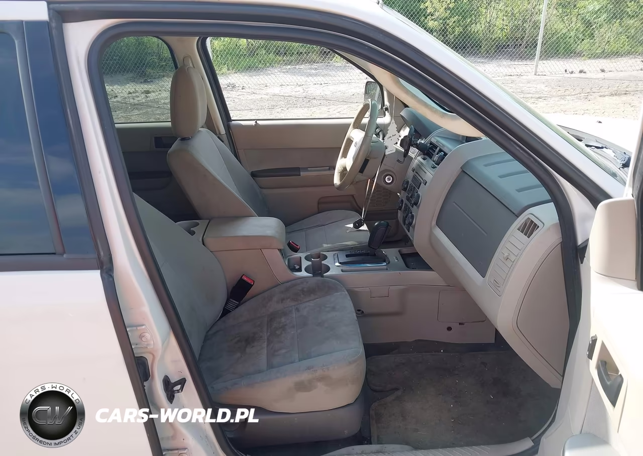 2012 Ford Escape Xlt VIN:1FMCU0D72CKB49877 - 5