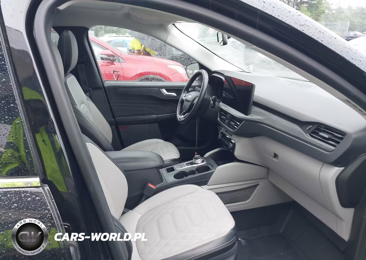 2023 Ford Escape Platinum VIN:1FMCU9JA8PUA62631 - 5