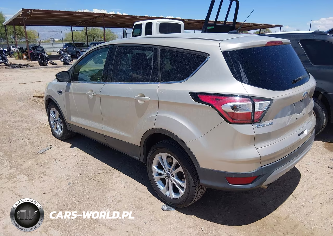 2017 Ford Escape Se VIN:1FMCU0GD0HUC80013 - 3