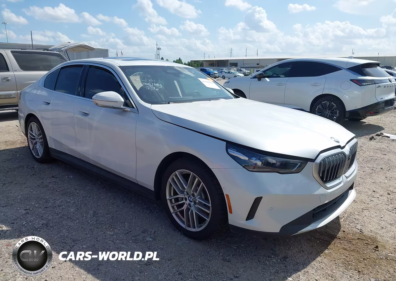 2024 BMW 530I – zdjęcie 1 z 17