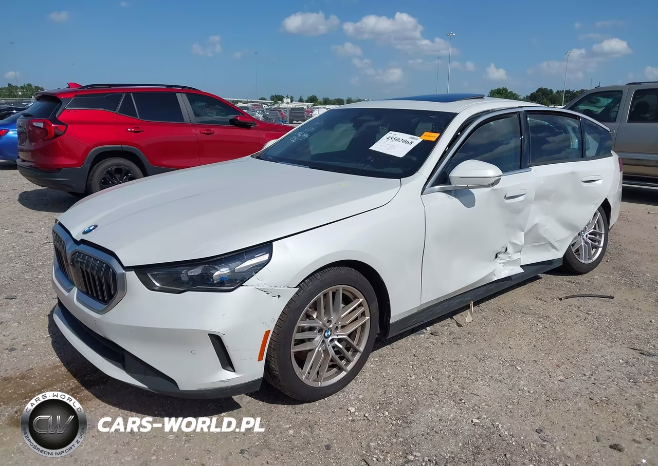 2024 BMW 530I VIN:WBA43FJ05RCR64256 - 2