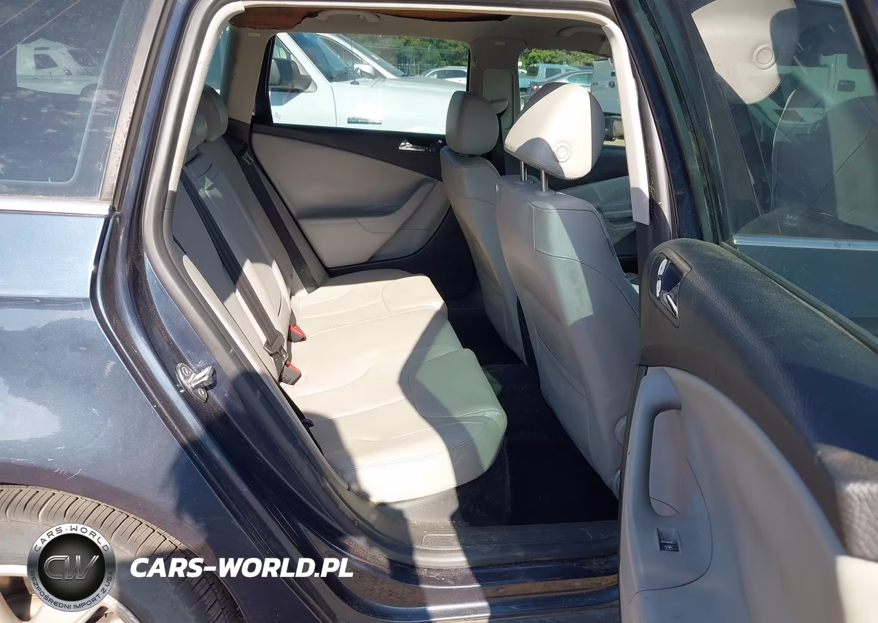 2007 Volkswagen Passat 2.0T VIN:WVWLK73C67E004699 - 8