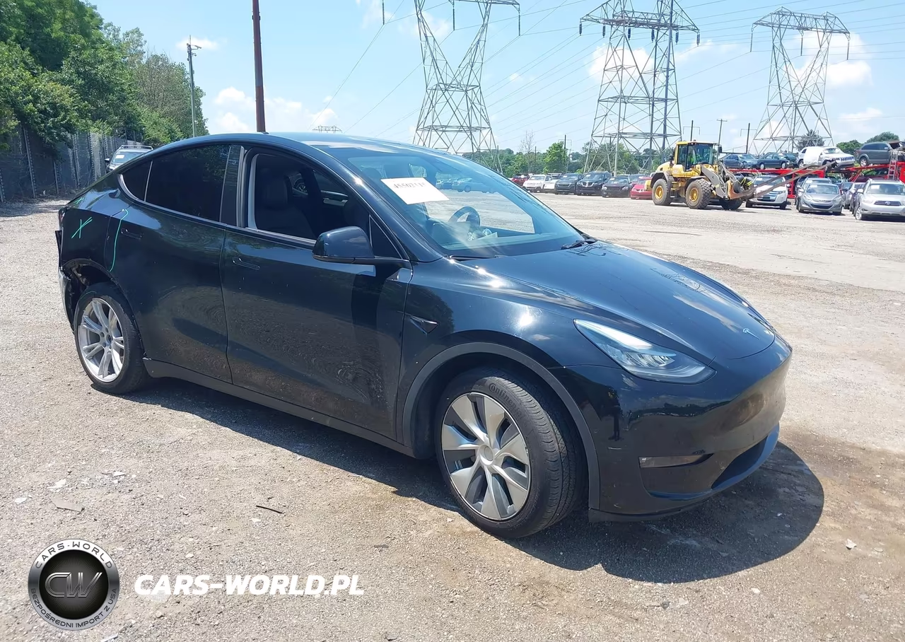 2022 Tesla Model Y Long Range Dual Motor All-Wheel Drive – zdjęcie 1 z 9