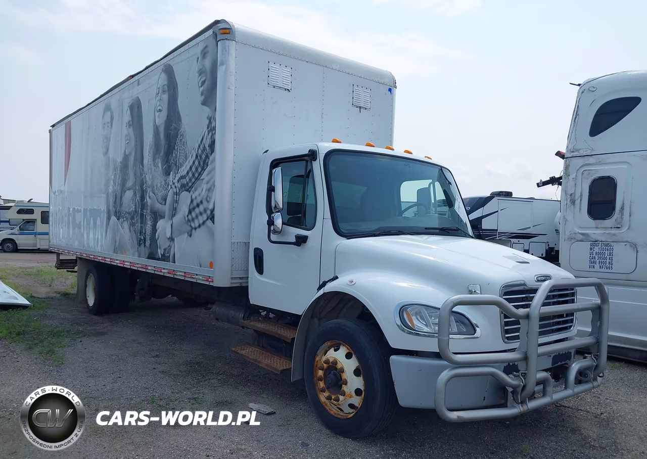 2017 Freightliner M2 106