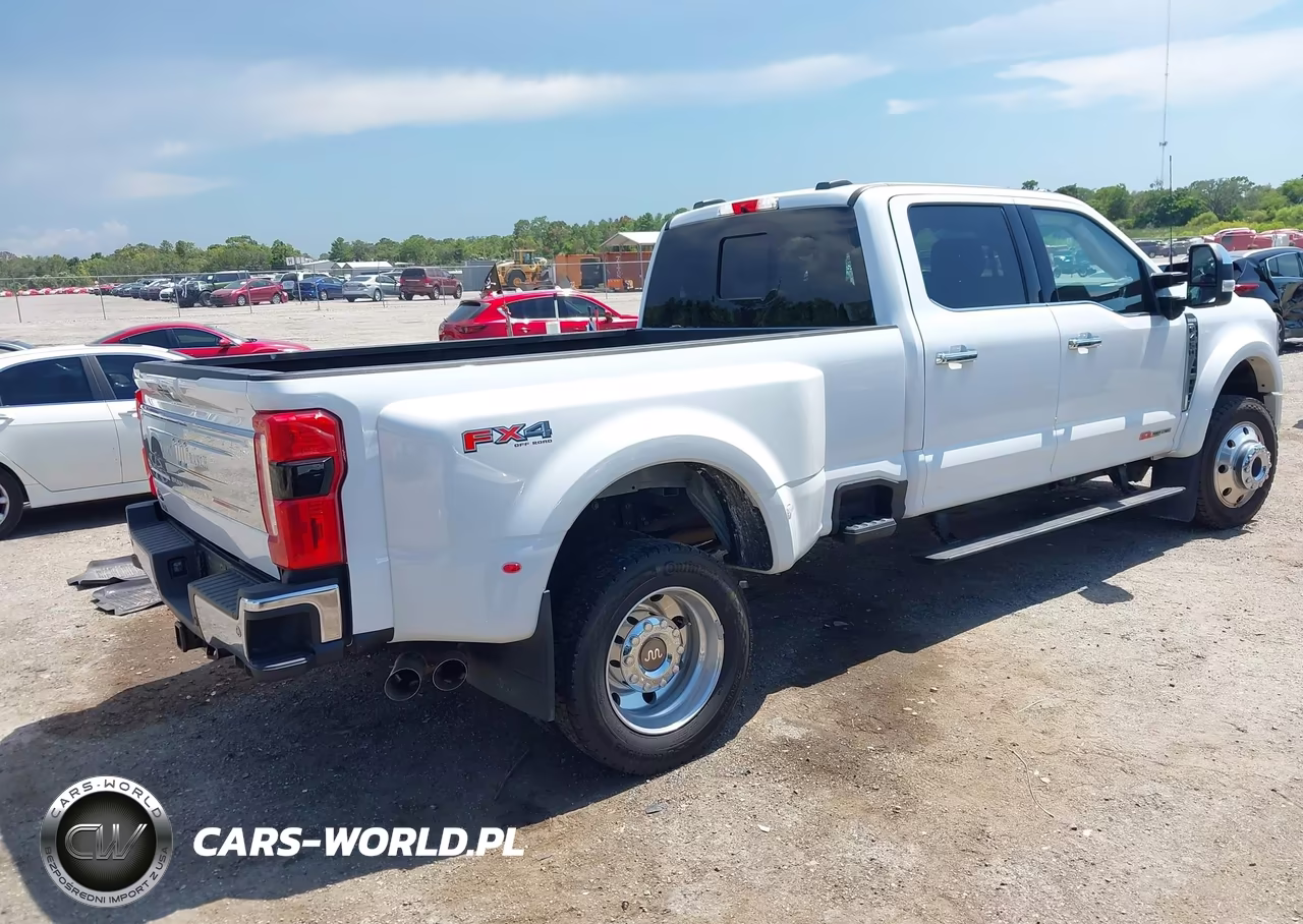 2024 Ford F-450 King Ranch-Lariat-Limited-Platinum-Xl-Xlt VIN:1FT8W4DM3REE92707 - 4