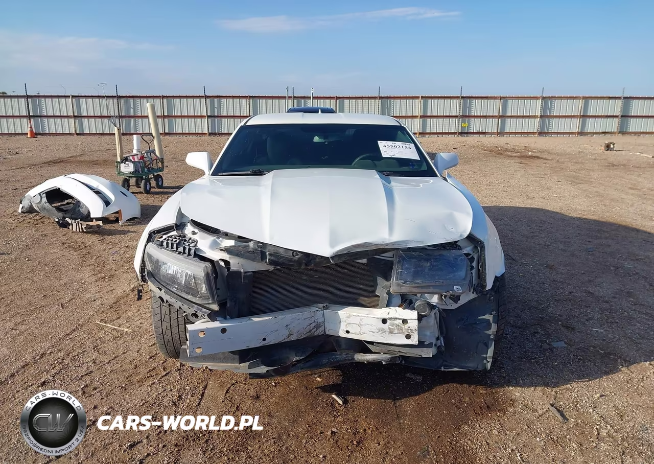 2015 Chevrolet Camaro 2Ls VIN:2G1FB1E31F9301588 - 13