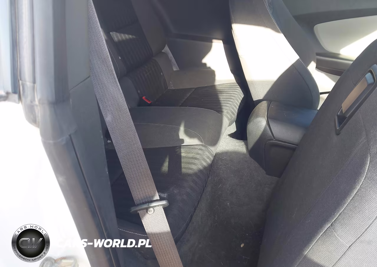 2015 Chevrolet Camaro 2Ls VIN:2G1FB1E31F9301588 - 8