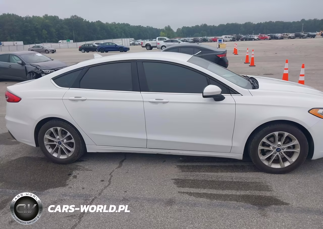 2019 Ford Fusion Se VIN:3FA6P0HD2KR145952 - 13