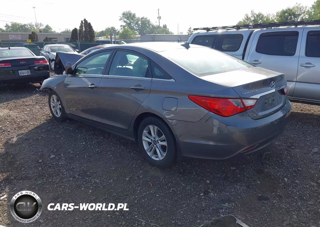 2012 Hyundai Sonata Gls VIN:5NPEB4AC7CH353035 - 3