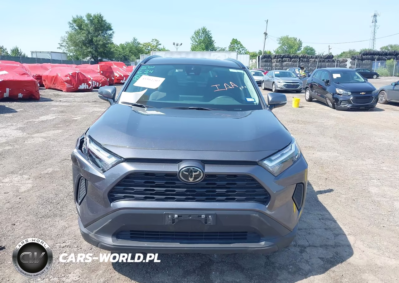 2025 Toyota Rav4 Hybrid Xle VIN:4T3RWRFV6SU175932 - 11