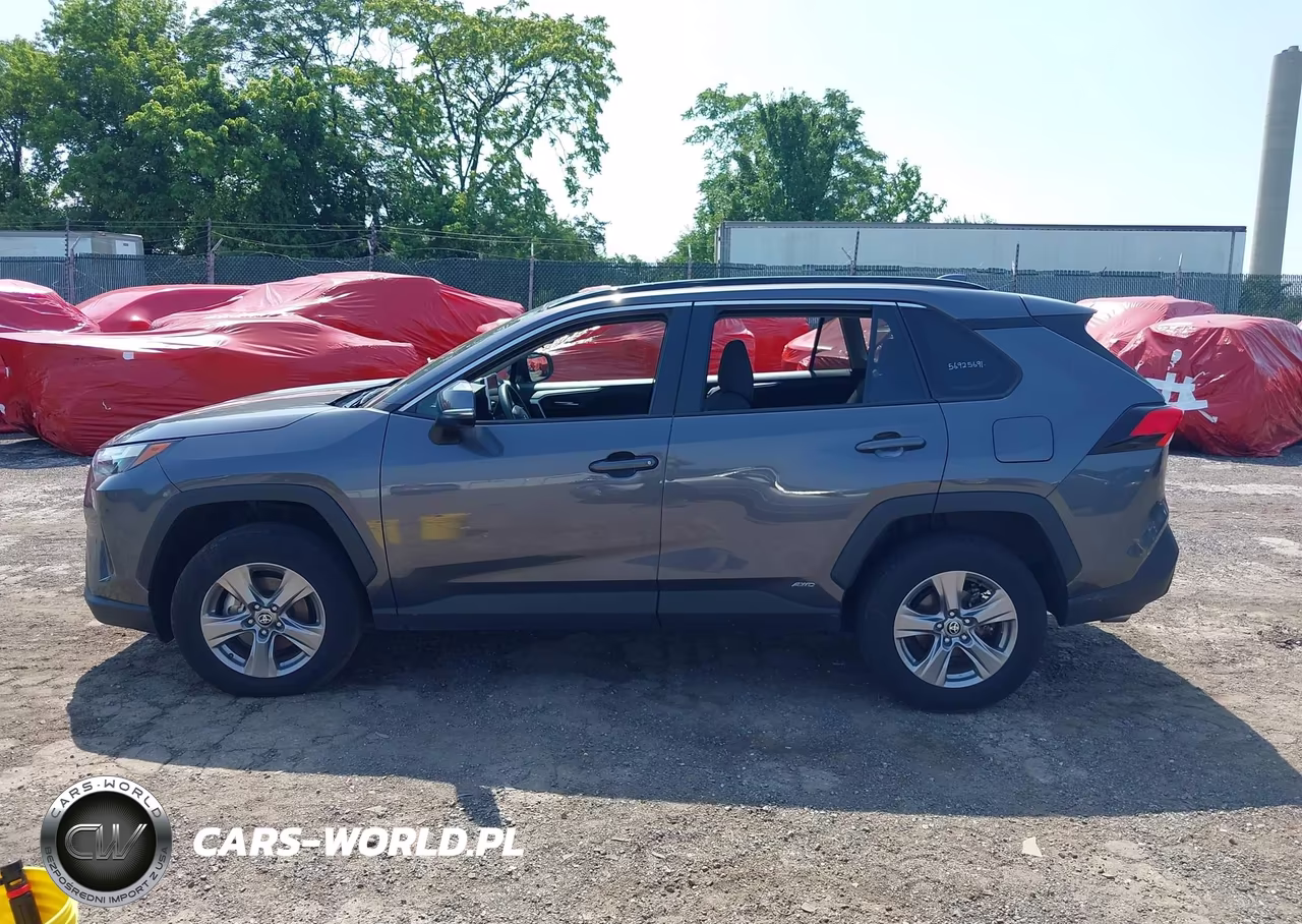 2025 Toyota Rav4 Hybrid Xle VIN:4T3RWRFV6SU175932 - 13