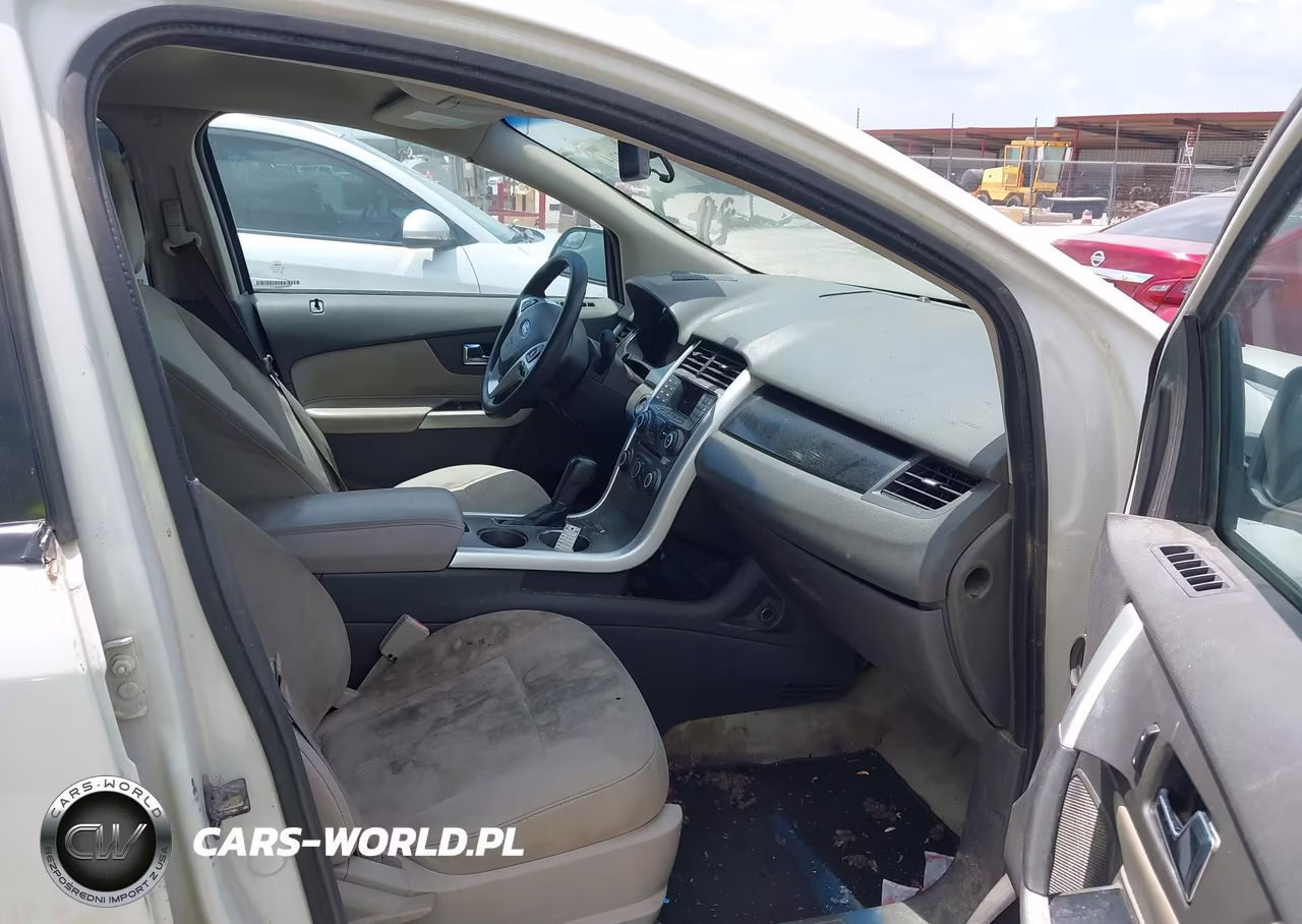 2012 Ford Edge Se VIN:2FMDK3G95CBA07929 - 5