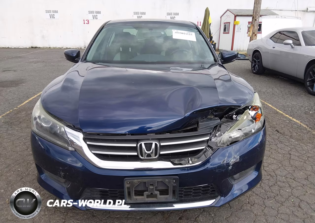 2014 Honda Accord Sport VIN:1HGCR2F52EA017080 - 12