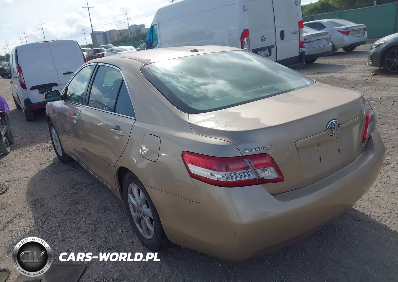 2011 Toyota Camry Le VIN:4T1BF3EK1BU657870 - 3