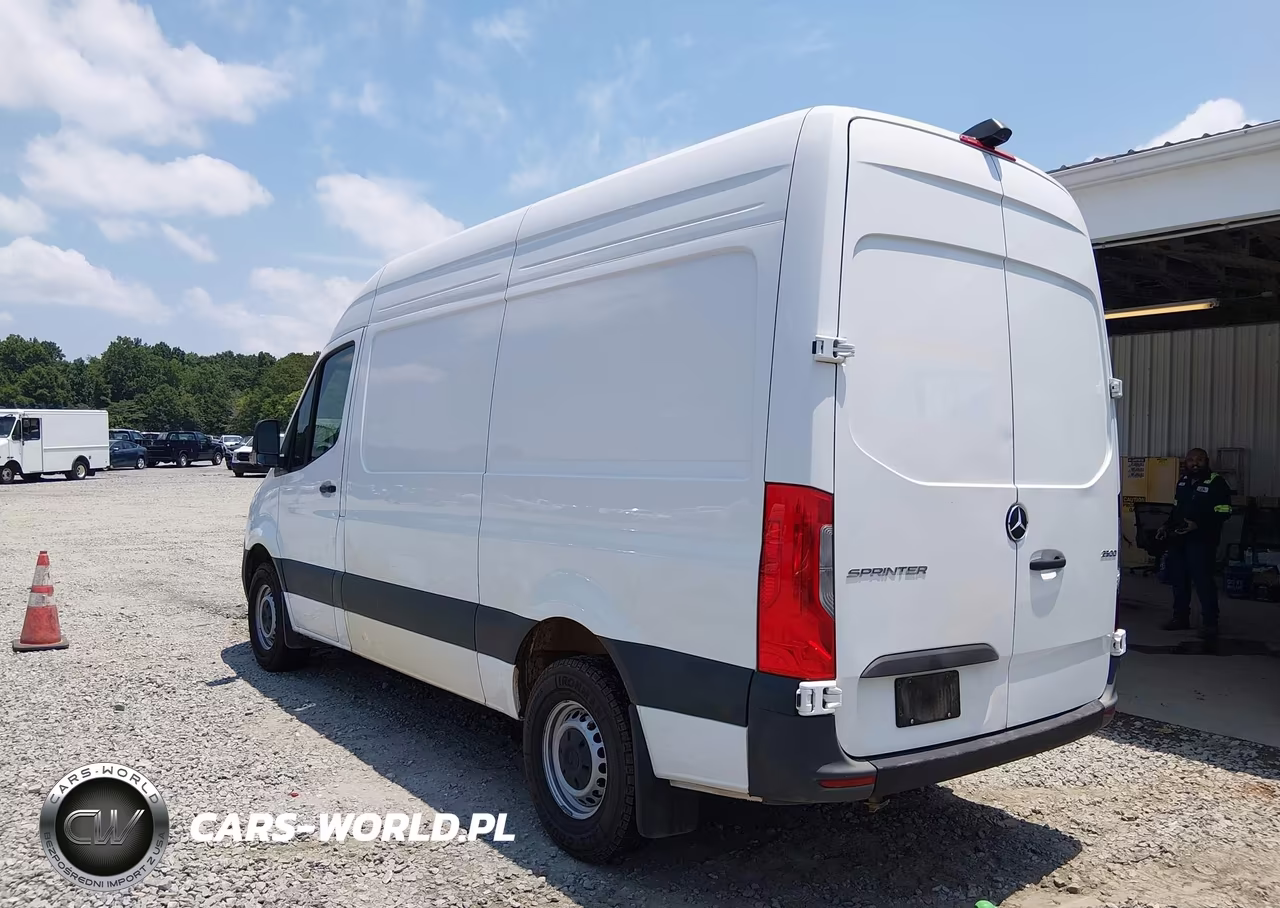 2025 Mercedes-Benz Sprinter 2500 Standard Roof 4-Cyl Diesel VIN:W1Y4KBHY0ST201668 - 3