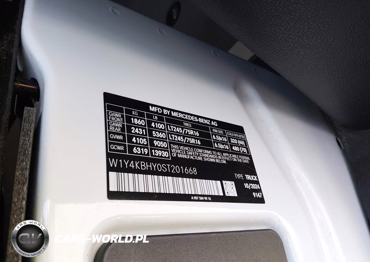 2025 Mercedes-Benz Sprinter 2500 Standard Roof 4-Cyl Diesel VIN:W1Y4KBHY0ST201668 - 9