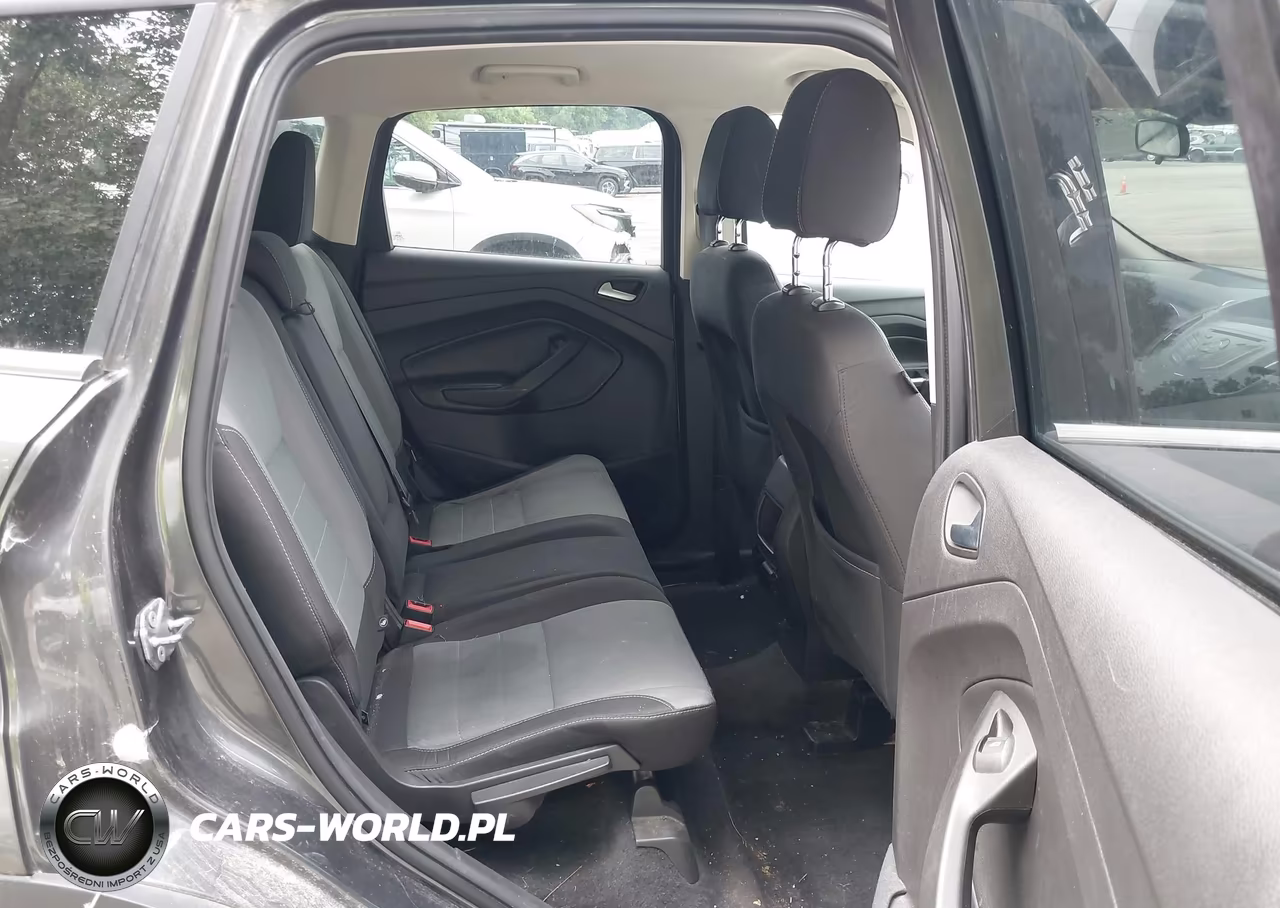 2016 Ford Escape Se VIN:1FMCU9GX8GUB06560 - 8